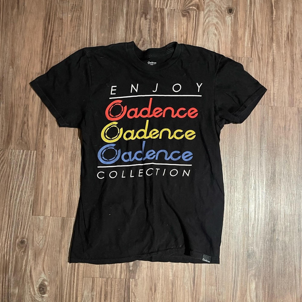 vintage 90s graphic tee shirt